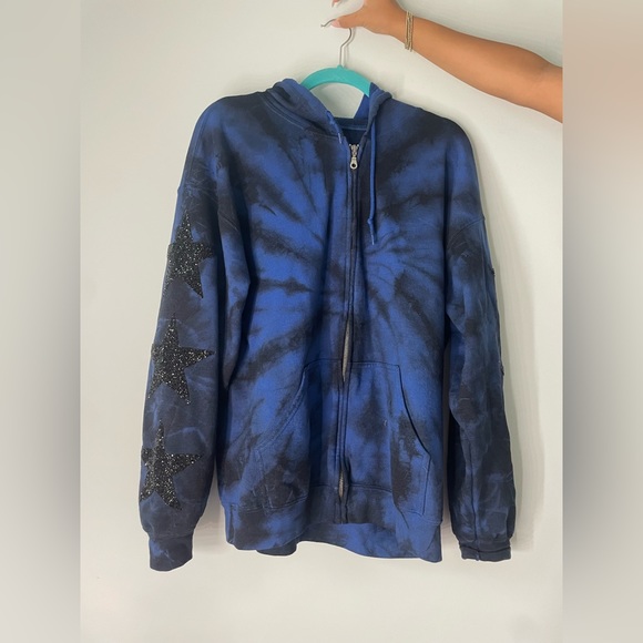 LFstores Star Patch Sleeve Zip Up Tye Dye Blue OS - Picture 1 of 3